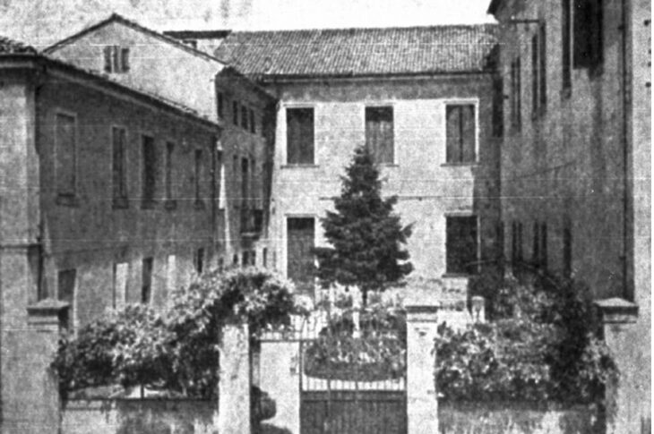 Foto storica fronte casa di riposo